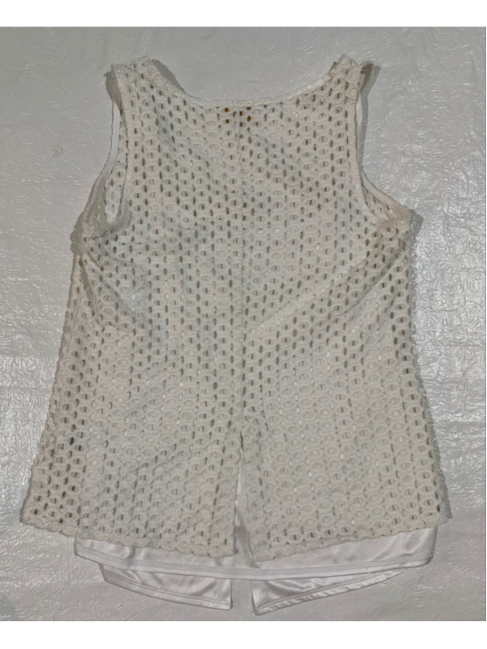 Laundry by Shelli Segal Crochet Lace Tank Top Cream Eyelet Sleeveless M OpenKnit - Picture 3 of 7